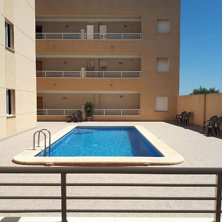 Apartamento 9 De Octubre Los Montesinos Luaran gambar